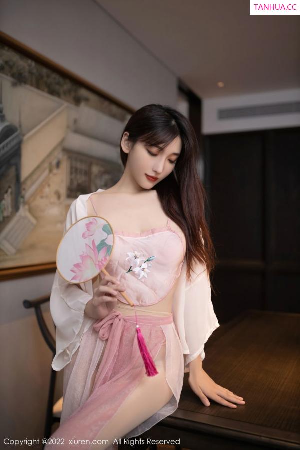 陆萱萱  [XiuRen]高清写真图 2022.09.29 No.5666 陆萱萱第2张图片